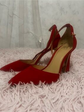 Jennifer Lopez Red Pointed-Toe Ankle-Strap Heels